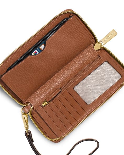 michael kors iphone 6 wallet amazon|Michael Kors Wallet female.